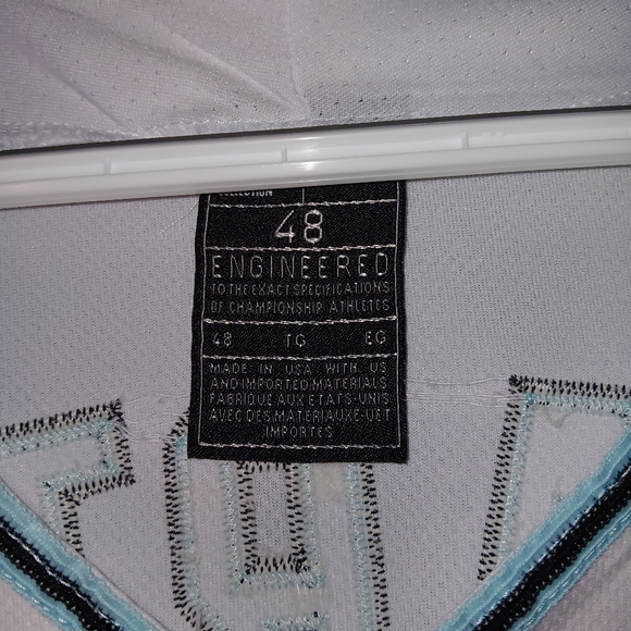 Arizona Diamondbacks Ketel Marte Autographed Jersey - Picture 4 of 9